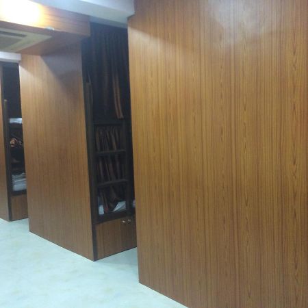 Zara Dormitory Bombaim Exterior foto